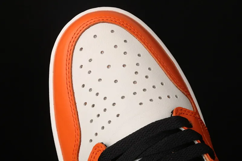 All categories Air Jordan Jordan series basketball shoes Air Jordan 1 High pure original version Air Jordan 1 Retro High OG AJ1 white orange Joe 1 white buckle broken 555088-113